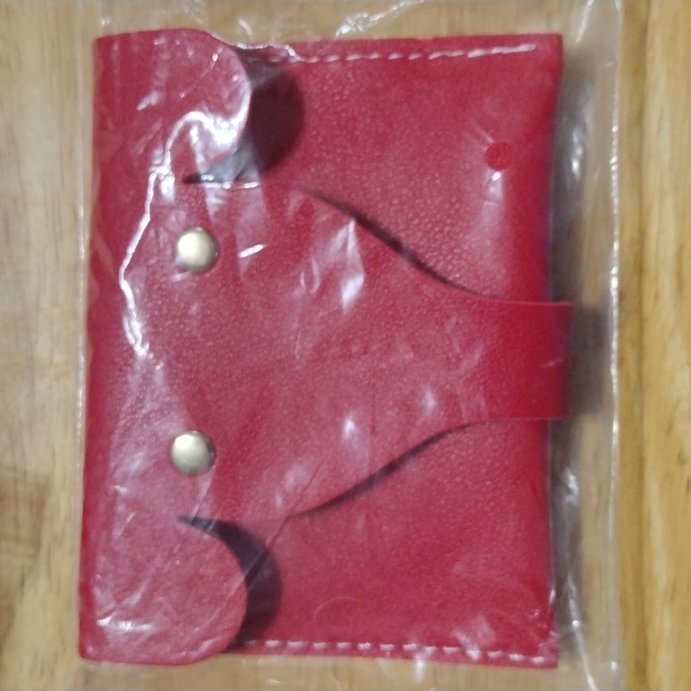 Wallet: Women's Faux Leather Elephant Coin Purse
